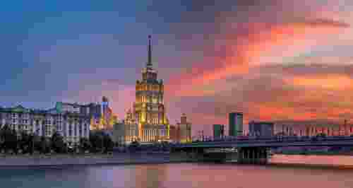 От 300 р. за круиз «Вечерняя Москва» с живой музыкой