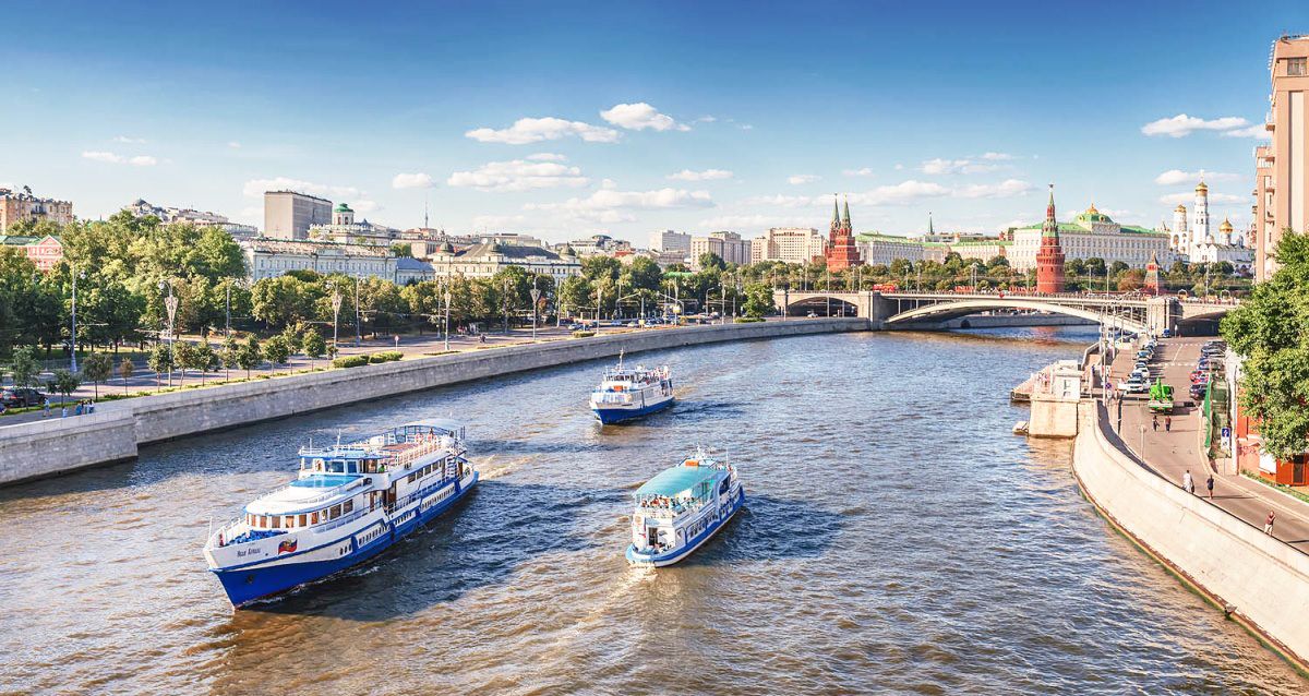 От 10 р. за круговую прогулку по Москве-реке