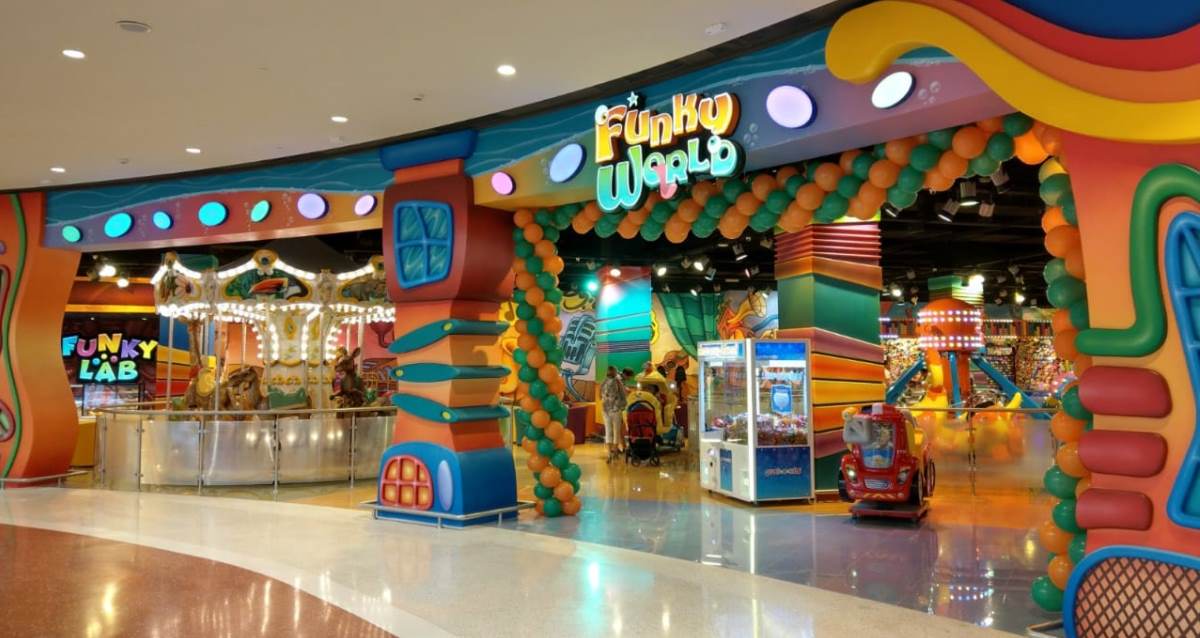 Детский парк развлечений Funky World в ТЦ «Каширская плаза»