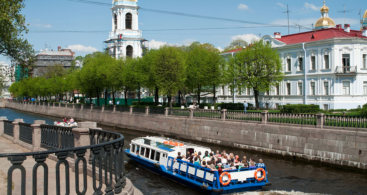 прогулка по неве